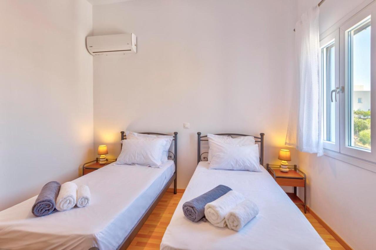 Вилла Oceania House With Sea View Posidhonia  Экстерьер фото